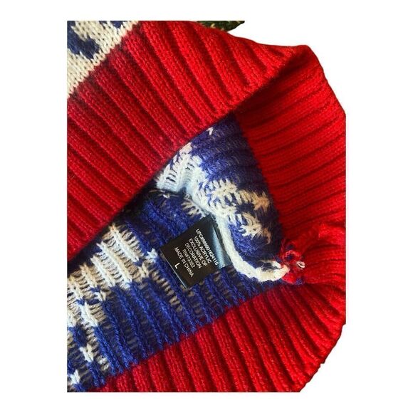 NWOT 33 Degrees Reindeer Beer Pocket Sweater Large - Picture 5 of 10